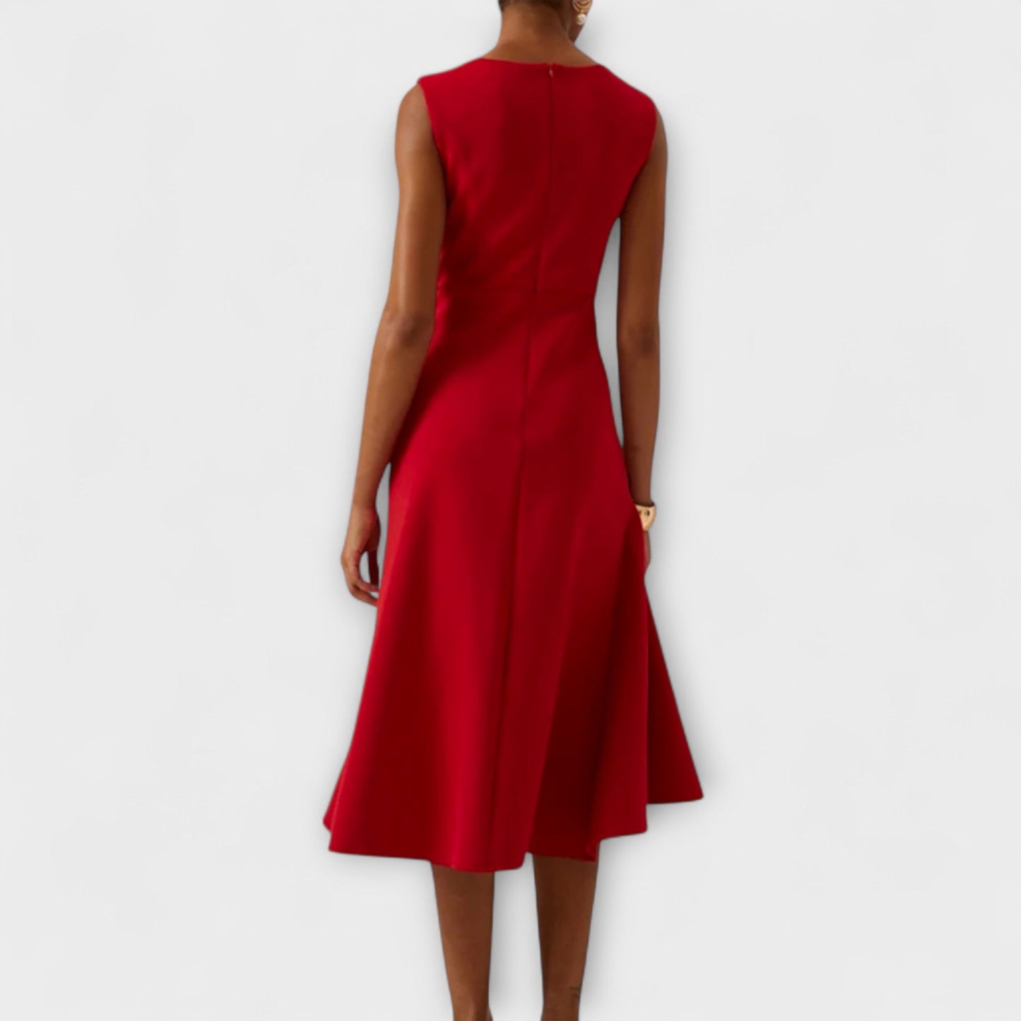Lovisa™ – Draperad asymmetrisk midiklänning