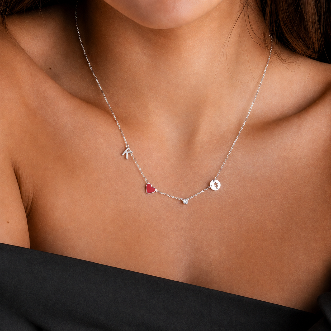 Nomi™ | Halsband med hjärta