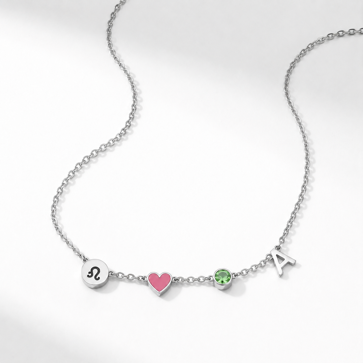 Nomi™ | Halsband med hjärta