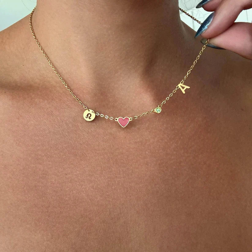 Nomi™ | Halsband med hjärta