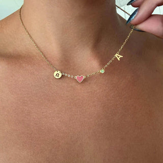 Nomi™ | Halsband med hjärta