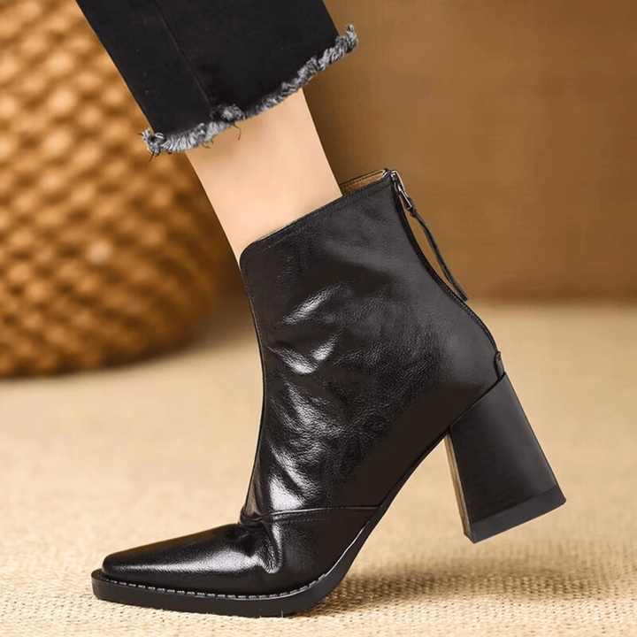 Ylva™ | Lyxiga Ankelboots med Mellanhög Klack