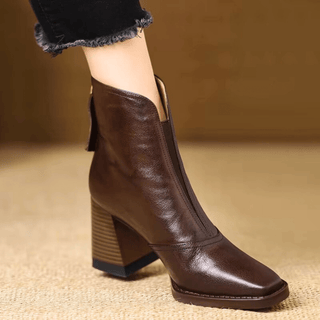 Ylva™ | Lyxiga Ankelboots med Mellanhög Klack